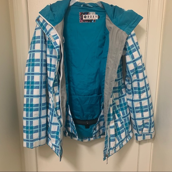 New Roxy Snowboarding Jacket - Picture 3 of 9